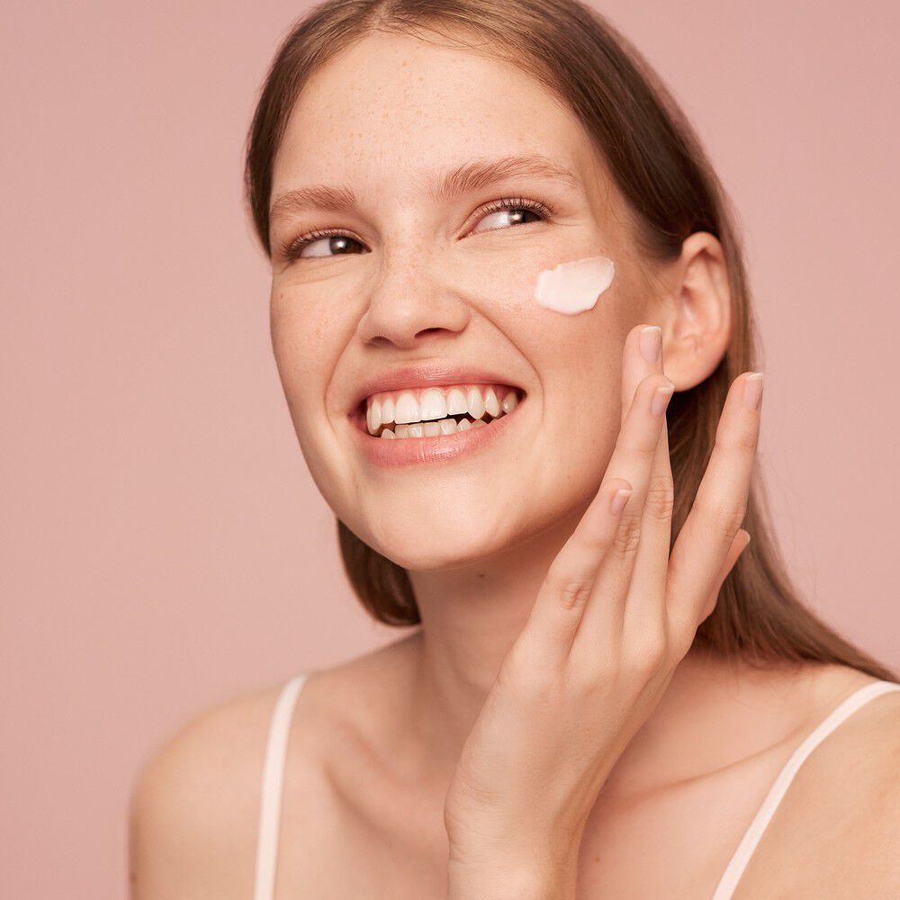 Crema-Facial-Rose-Care-En-Gel-50-mL-imagen-5