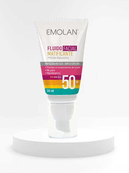 Fluido Facial Matificante Spf50+ con Ácido Hialurónico 50 ml