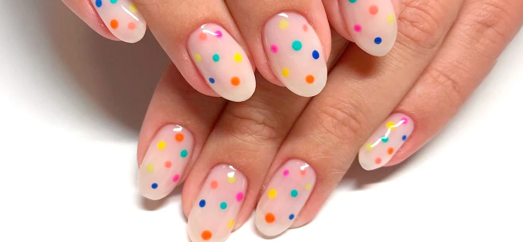 Diseños de puntos para uñas Diseños de puntos para uñas